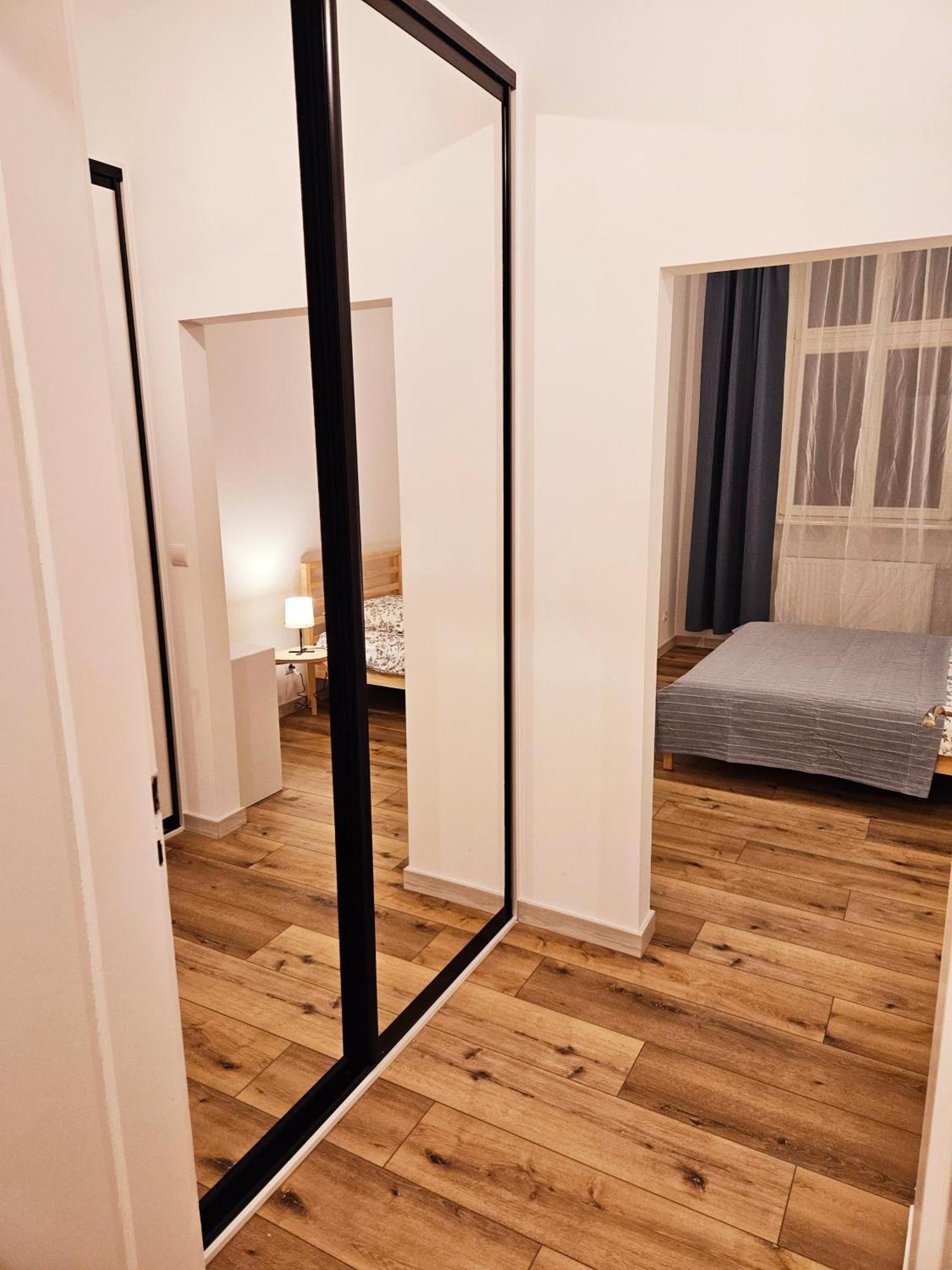 Justinrent 3 Apartment Legnica Exterior photo